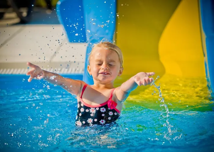 Aqua Beach#pool#sauna#jacuzzi No Limit Apartament